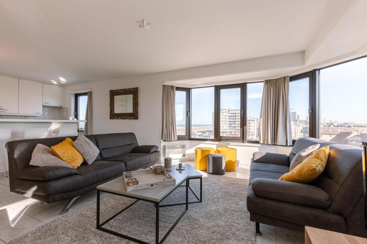 Huswell - Spacious & Modern Sea View With Garage Appartement Oostende
