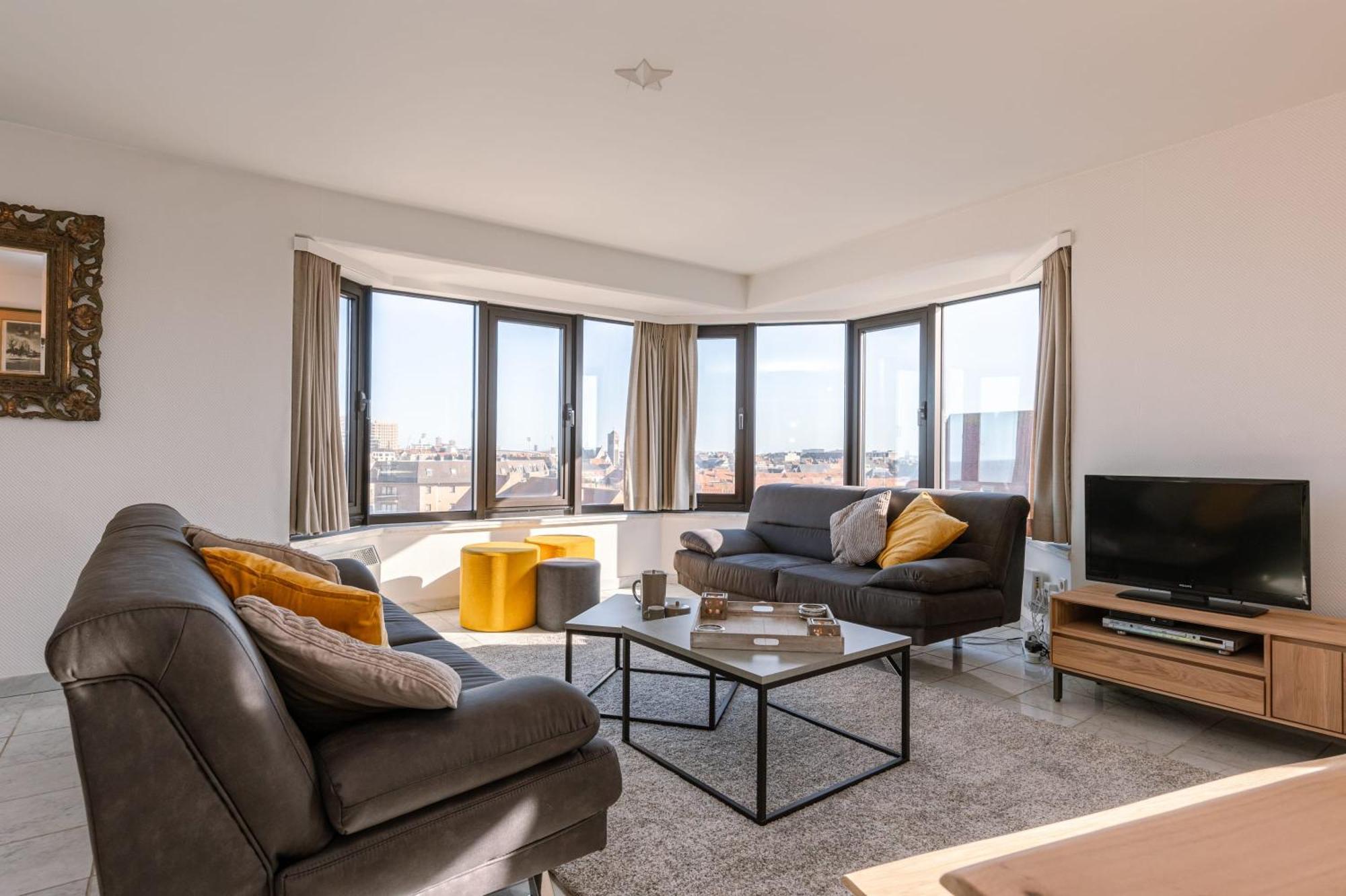 Huswell - Spacious & Modern Sea View With Garage * Oostende