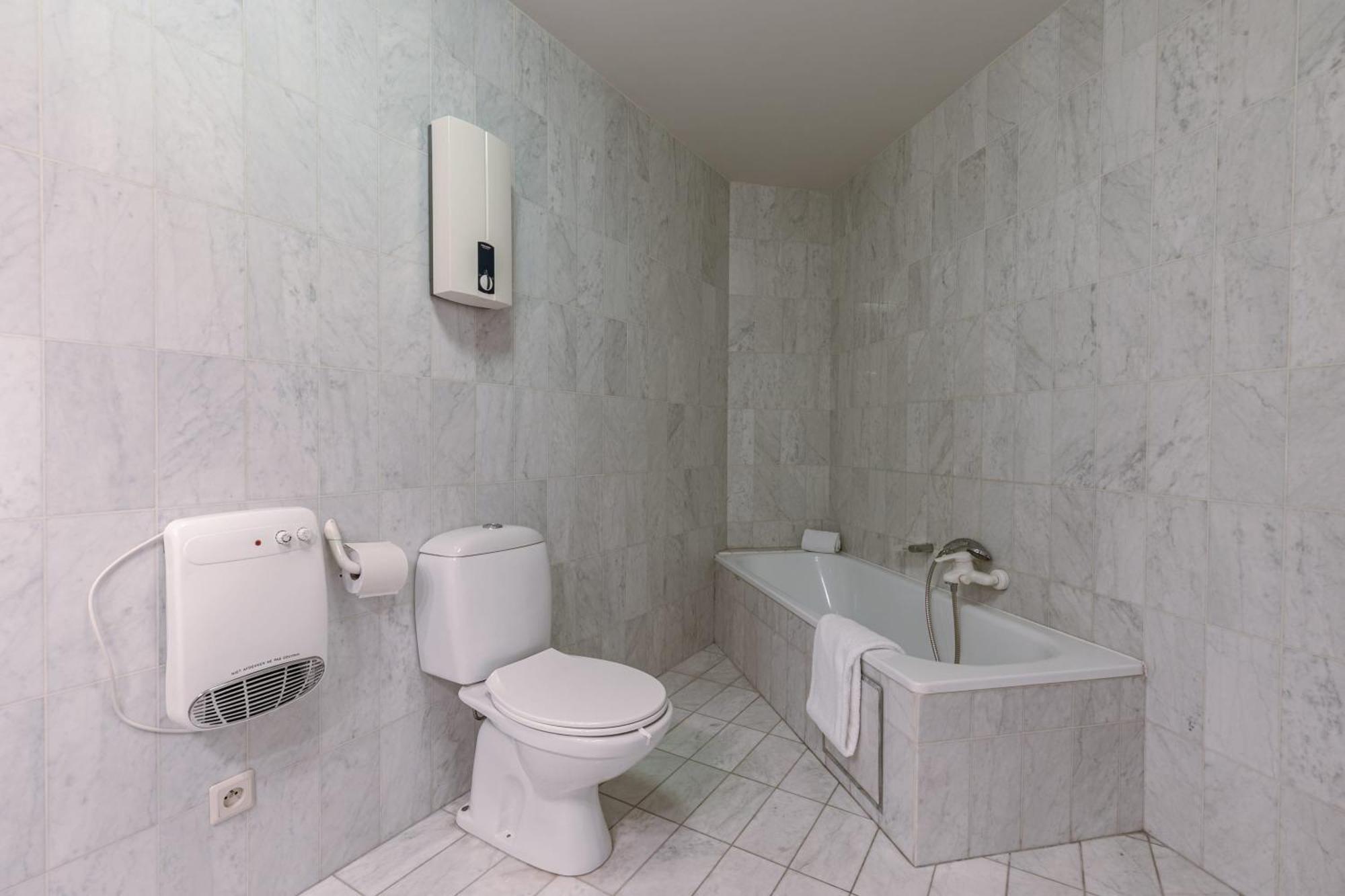 Huswell - Spacious & Modern Sea View With Garage Appartement *
